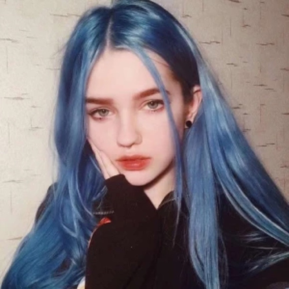 Meet your Posher, Lolita